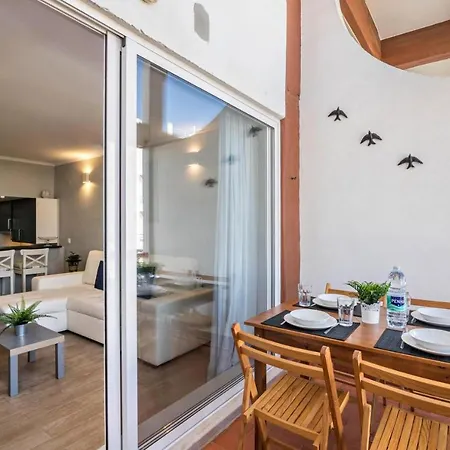 Poeta House By Sunnyway *